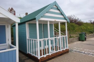 Blue white, 4m x 2.4m Beach Hut, Southwold, Suffolk