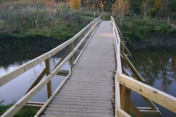 30mtr Long Bridge across the lake @ Foxglove Reserve, Catterick Yorkshire
