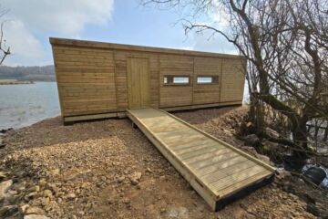 Bird Hide, 9m x 3m